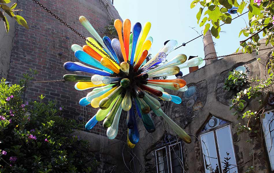 ARTISANAL GLASS BLOWERS OF KENYA